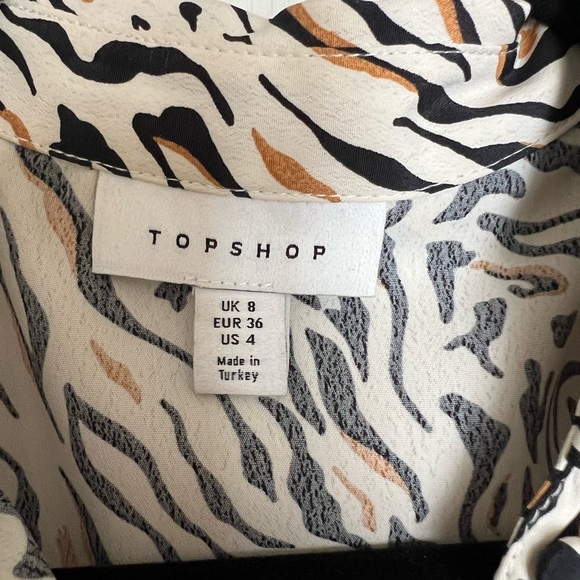 Topshop Animal Print Blouse Size 4 - Picture 6 of 7